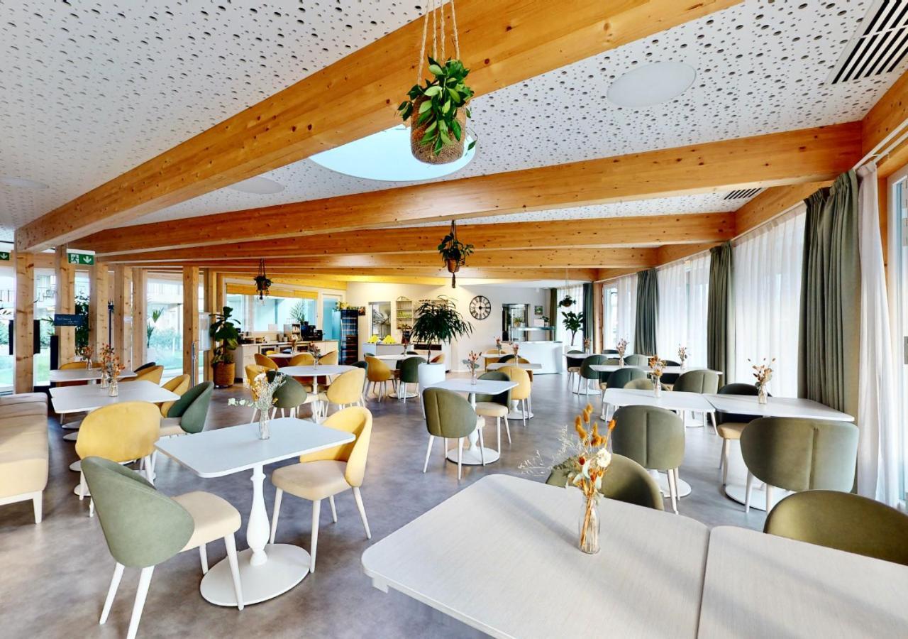 Alp Art Hotel Monthey Collombey-Muraz Exterior photo