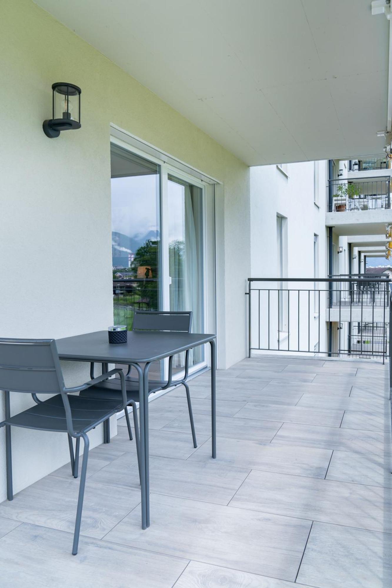 Alp Art Hotel Monthey Collombey-Muraz Exterior photo